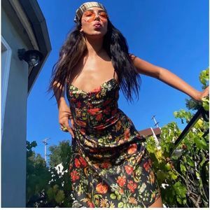 Urban Outfitters Petra Satin Sweetheart Mini Dress Size Medium